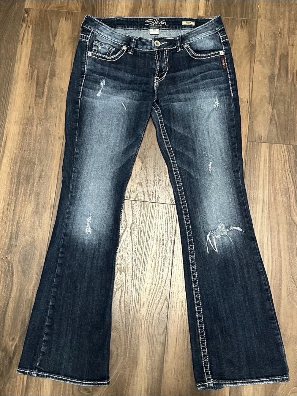 Silver Jeans Lola Flare 31/33 Distressed Womens
